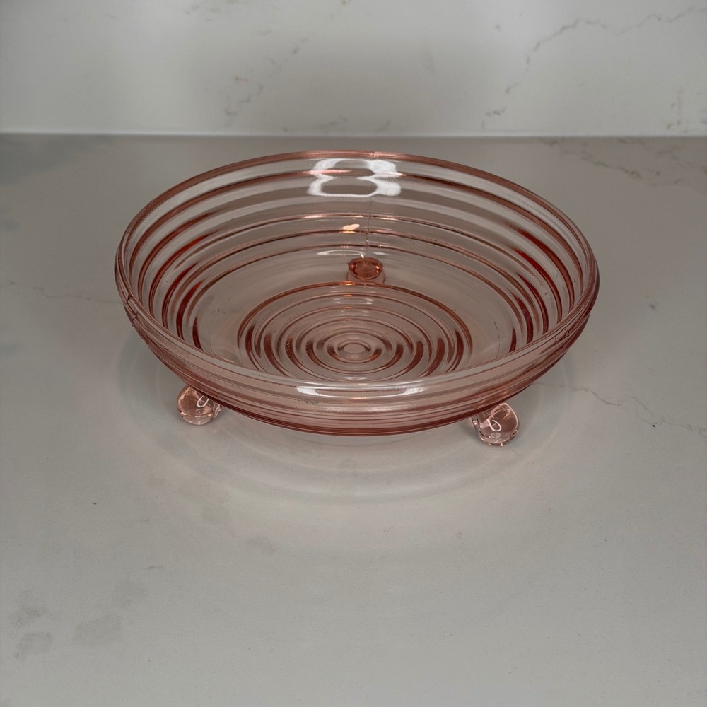 Vintage Anchor Hocking Manhattan Pink 3-Footed Open Candy Dish Ribbed Footed 7"